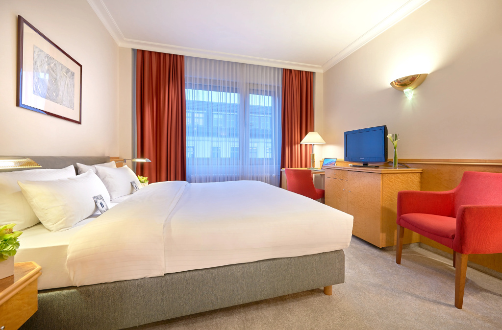 Hotel Bristol Berlin — photo 6