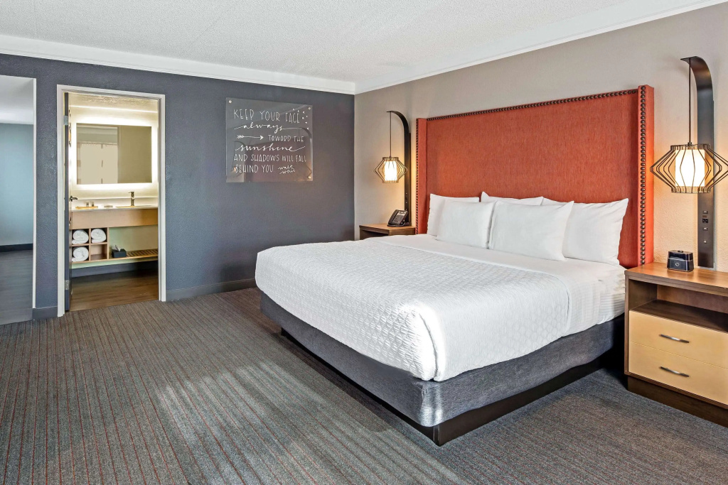La Quinta Inn & Suites by Wyndham San Francisco Airport N, photo 4