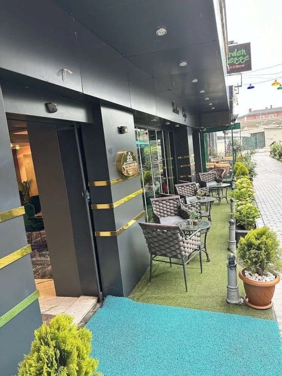 Отель Crowned Plus Hotel, photo 3