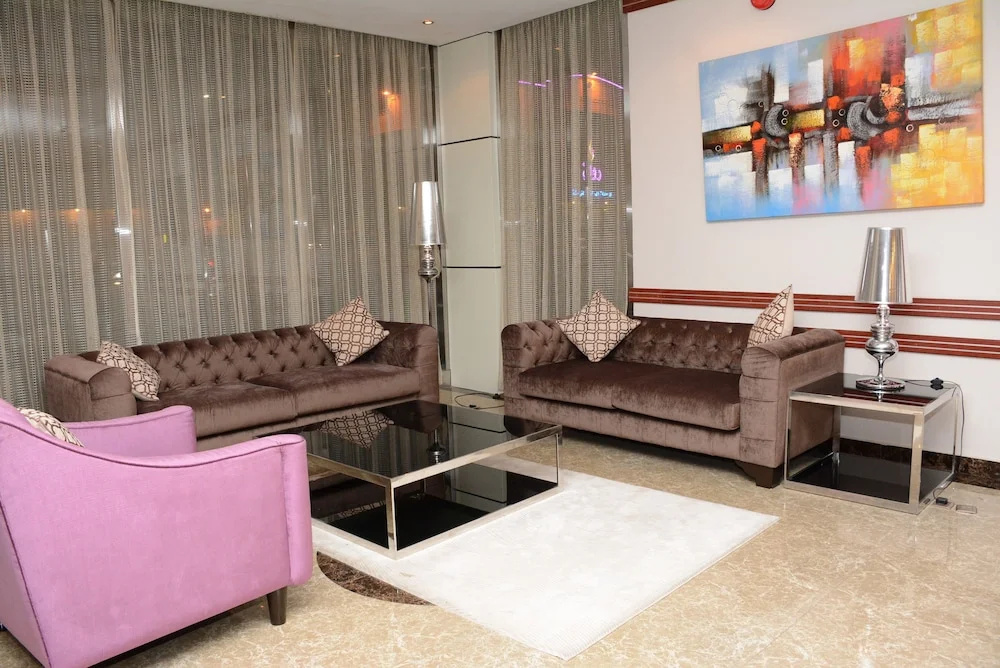 topaz suites, photo 4