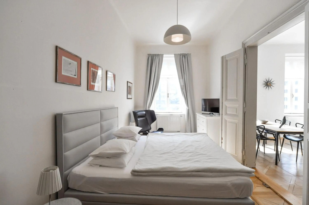 Kafka's Head Apartment, photo 3