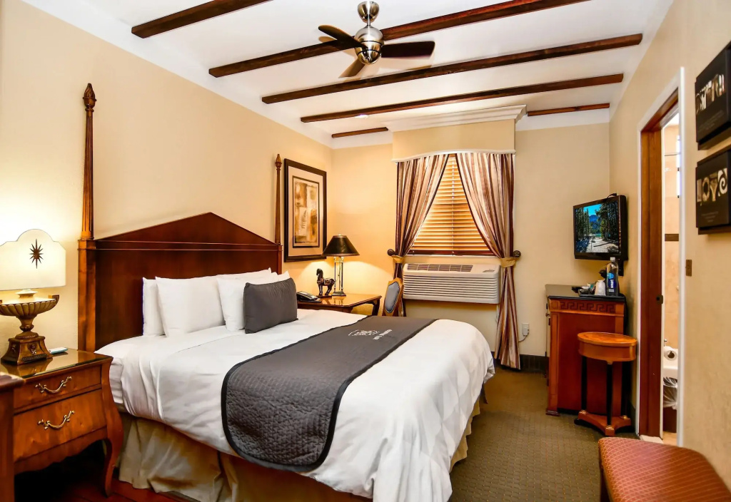 Brand Plaza Hotel, photo 5