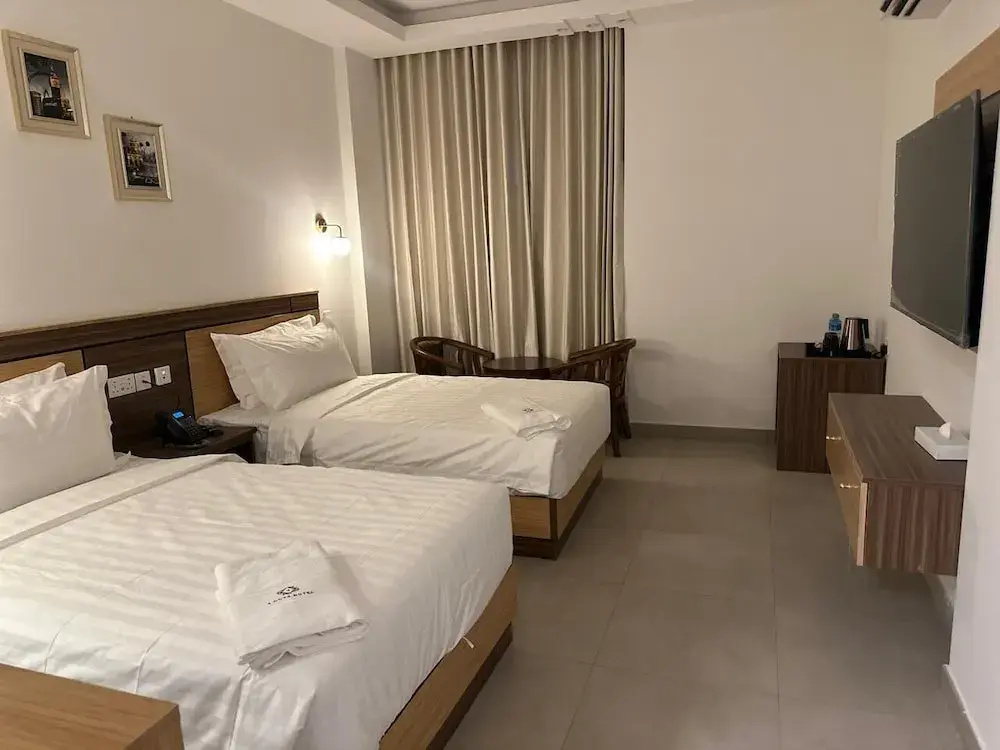 4 Guys Hotels — photo 3