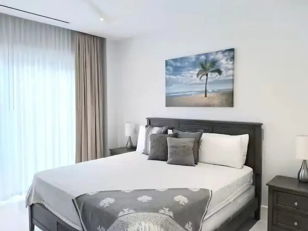 One Cable Beach