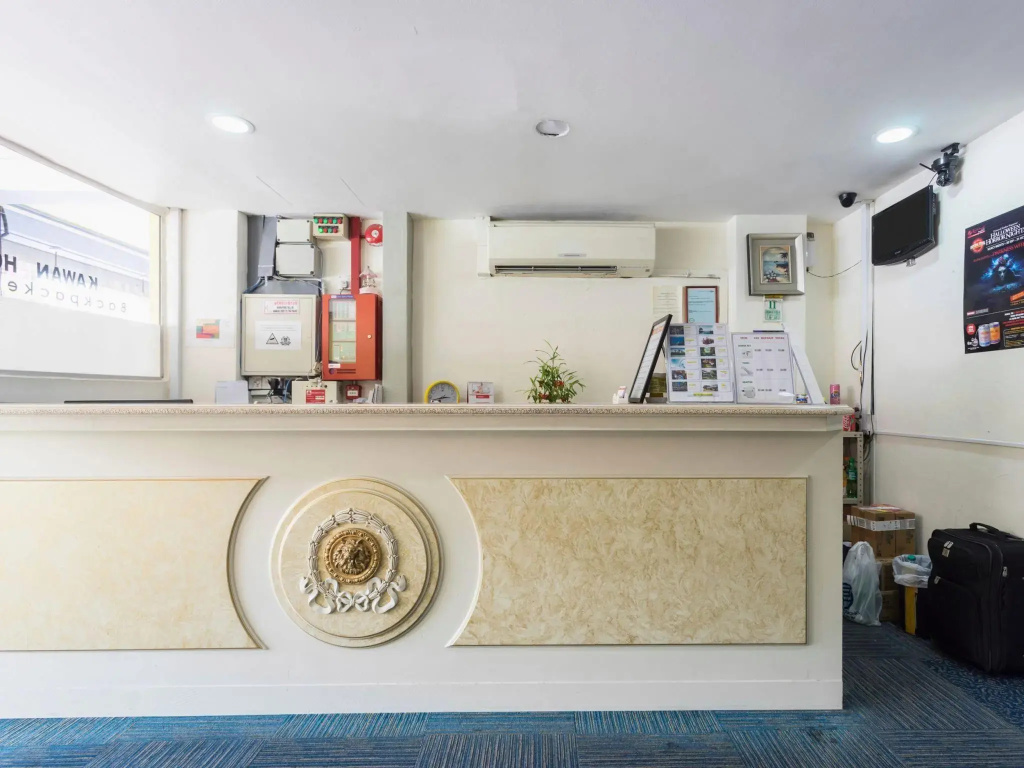 Snooze Inn @ Dunlop Street — photo 2