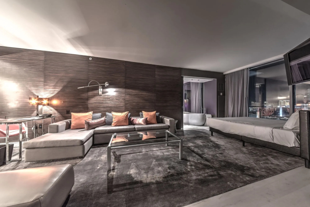 StripViewSuites at Palms Place, photo 4