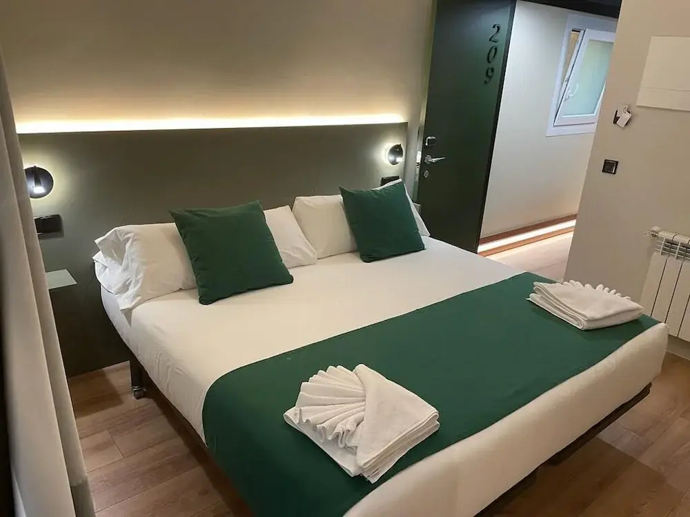 Hostal Antón Martín, photo 5