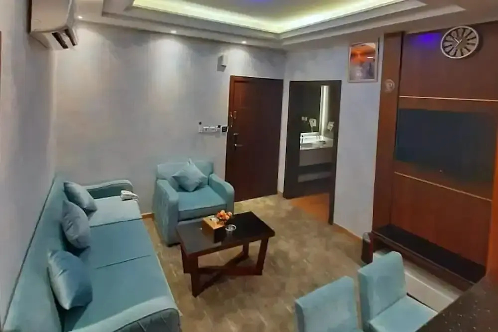 Neroz Inn Furnished Apartments — photo 4