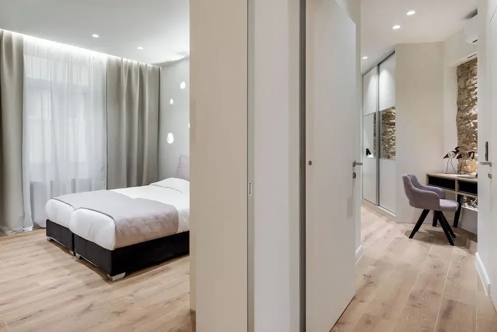 J&A Luxury Residence, photo 2