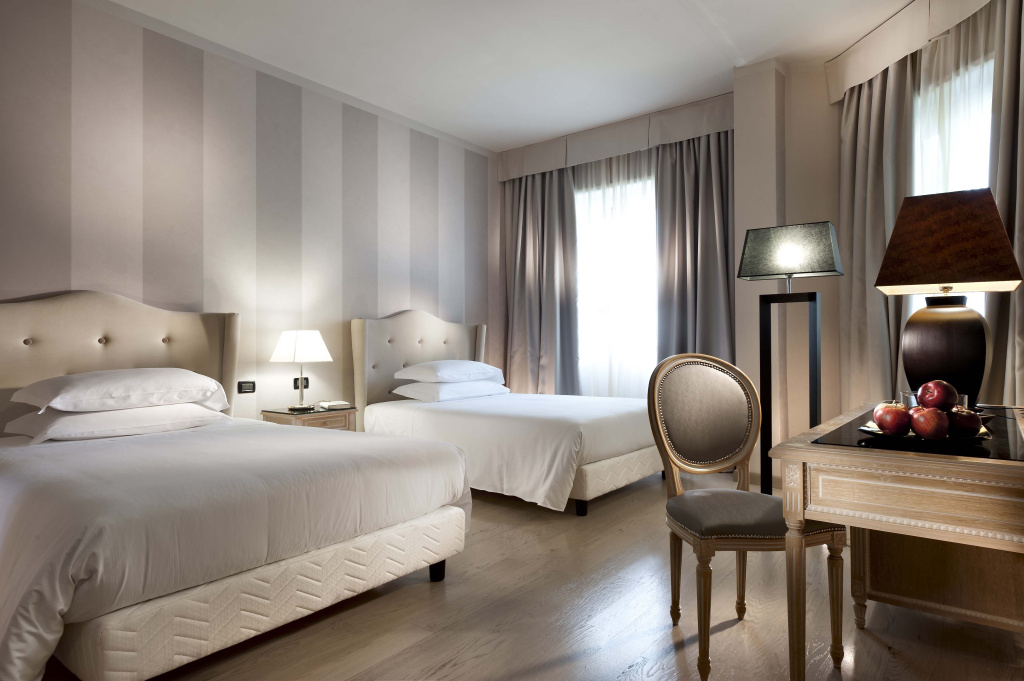 C-hotels Ambasciatori Hotel, photo 5
