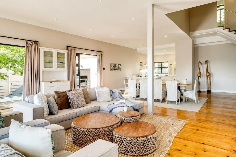 2bed Apt 5min Walk From Camps Bay Central Escape, photo 5