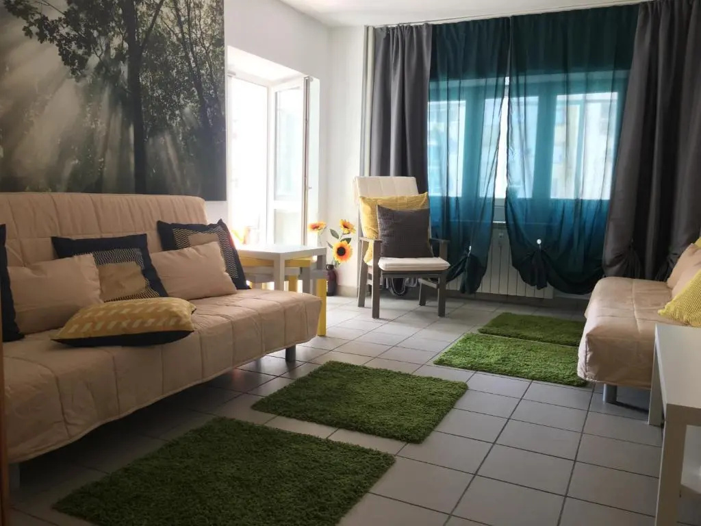 Green Apartment 6, photo 4