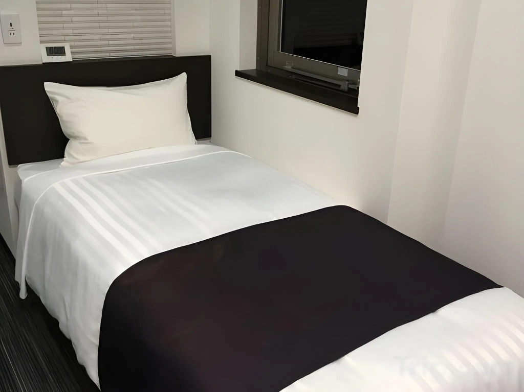 Shimbashi Urban Hotel, photo 5