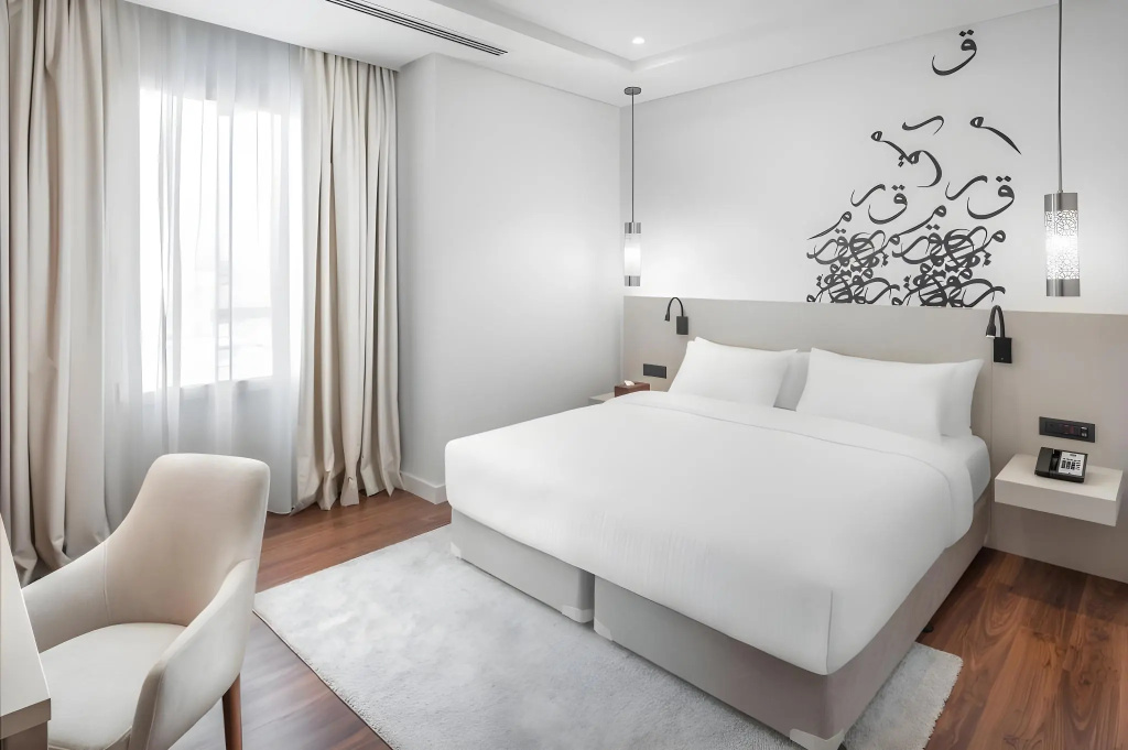Landmark Hotel & Suites — photo 5