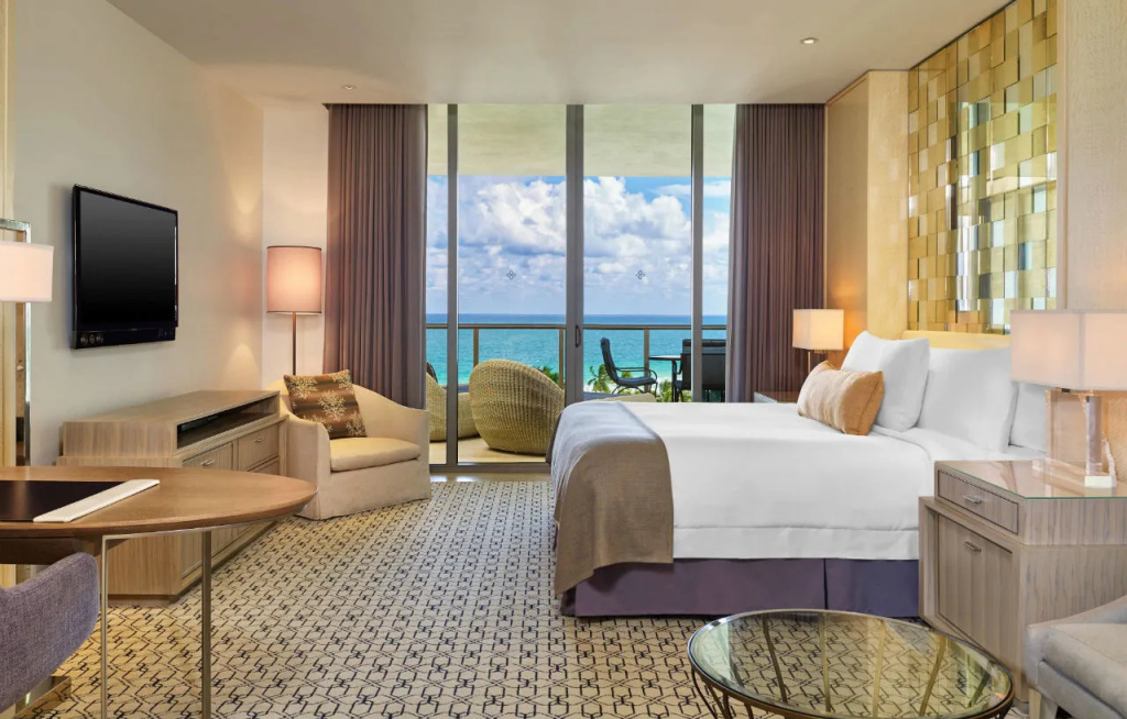 The St. Regis Bal Harbour Resort, photo 4