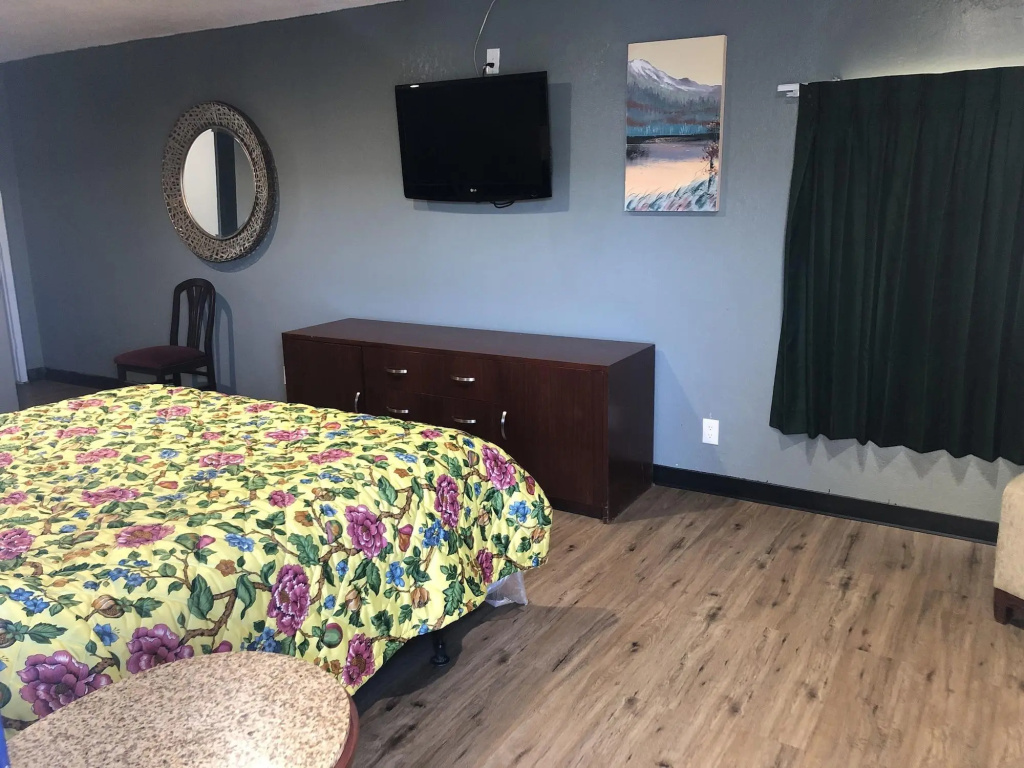 Kings Castle Motel — photo 2