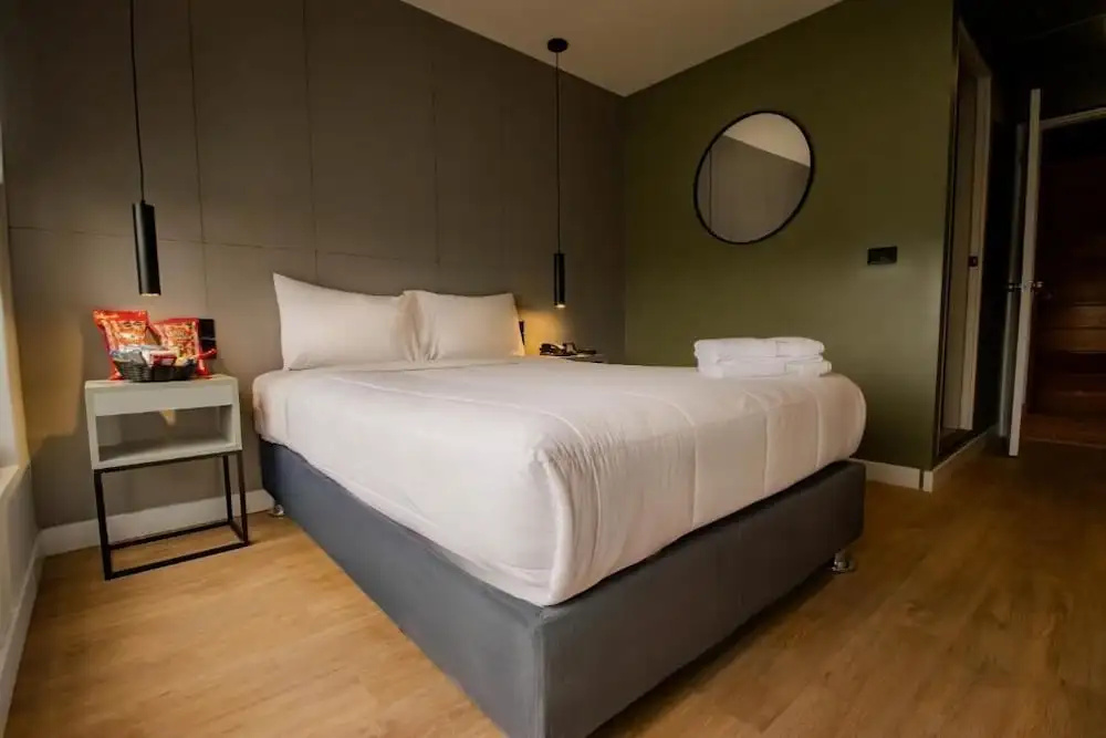 MiraFlores Suites Hotel — photo 6