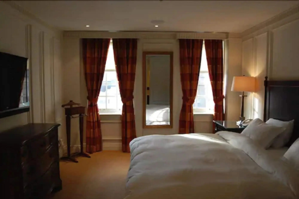 Windsor Arms Hotel — photo 6