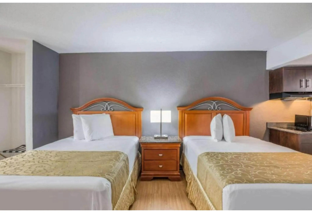 OYO Hotel Orlando Airport