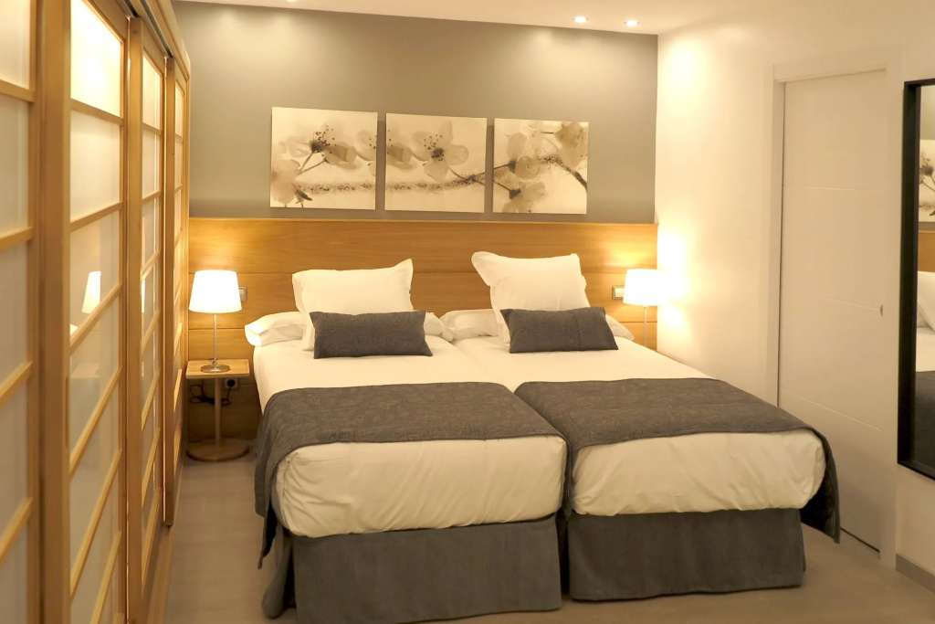 Serennia Apartments Ramblas-Pl.Catalunya, photo 2