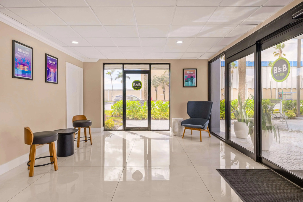 B&B Hotel Miami Airport — photo 8