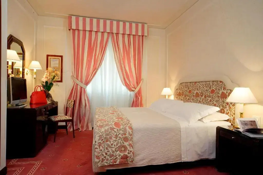 Hotel De La Ville — photo 5