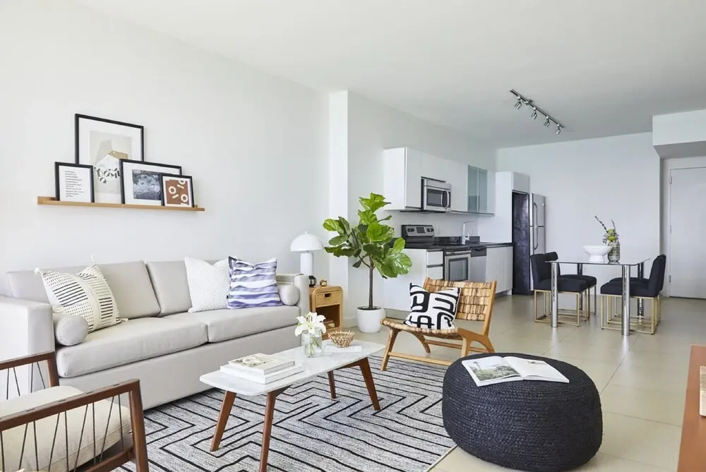 Monte Carlo Miami Beach Condo by Mare DAzur, photo 3