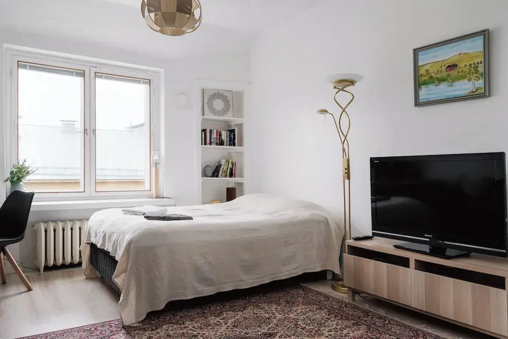 Renovated Top Floor Studio in Kallio — photo 6