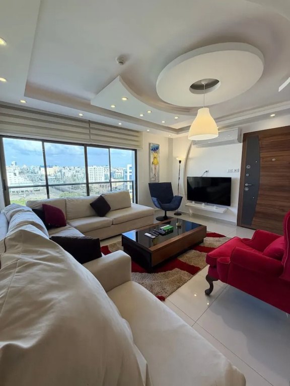 Al-burj Apartment With Stunning View 7th Floor — photo 6