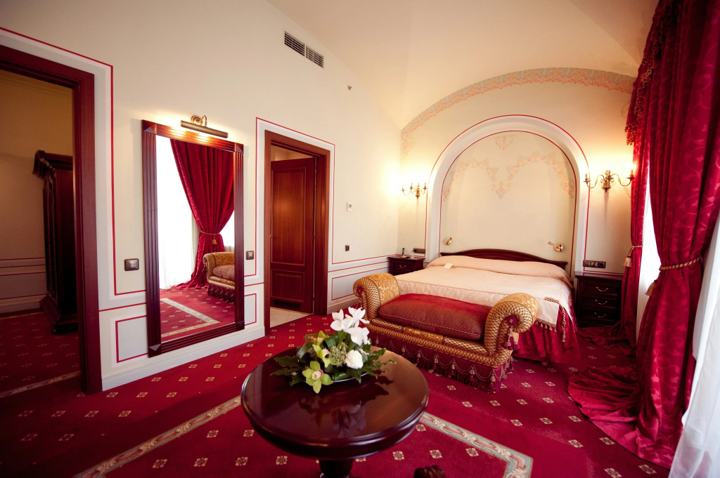 Opera Hotel, photo 4