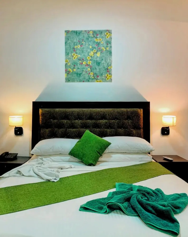 Pearl Royal Hotel, photo 2