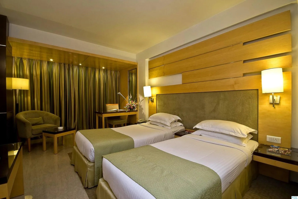Peninsula Grand Hotel, photo 5