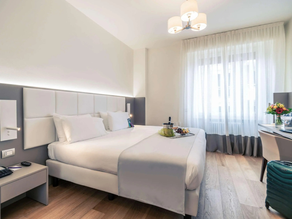 Mercure Milano Solari Hotel — photo 3