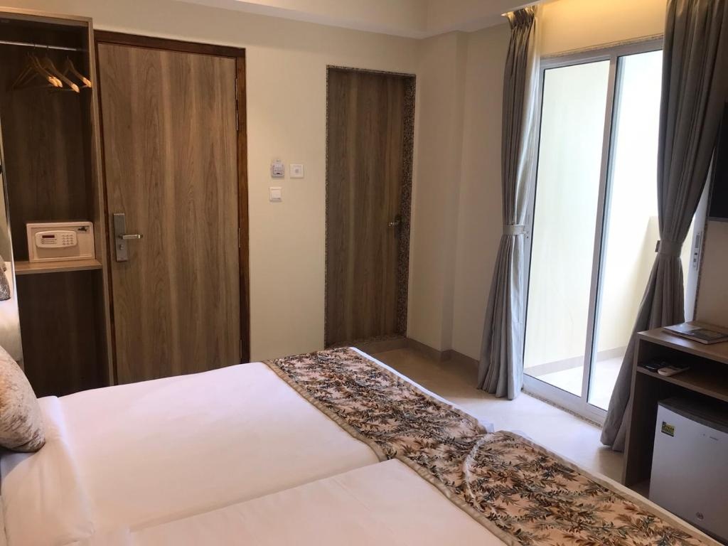 Hotel Flora, photo 4