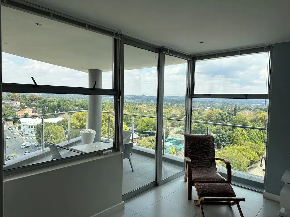 KMG Apartments at The Apex on Smuts — photo 8