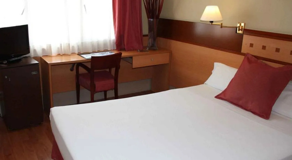 Tres Torres Atiram Hotel, photo 4