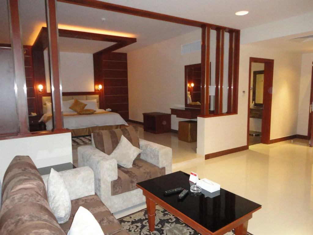 Meral Crown Hotel, photo 5