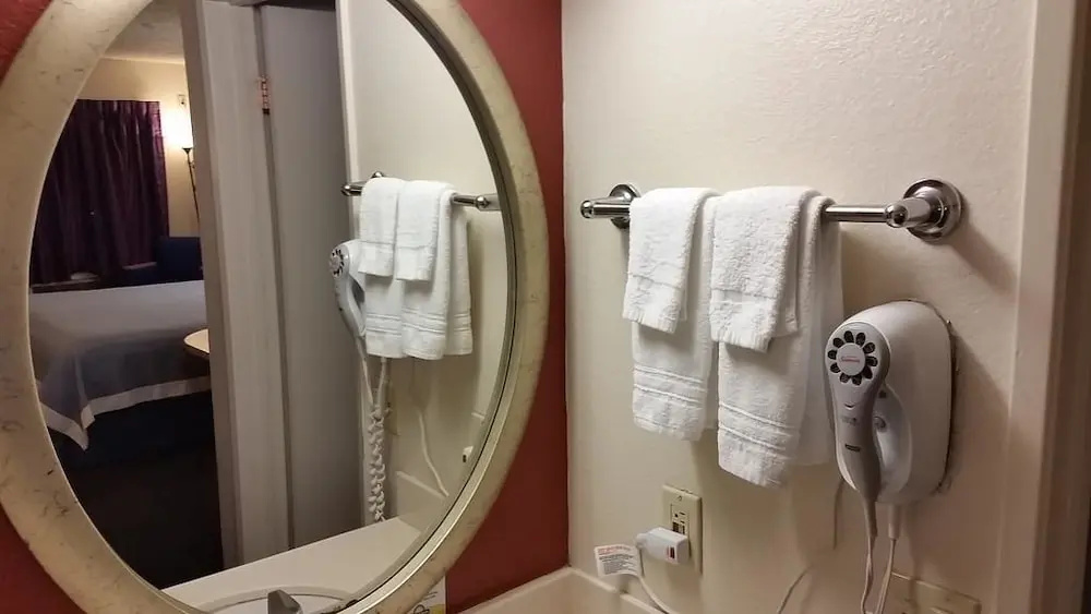 Days Inn Buena Park — photo 8