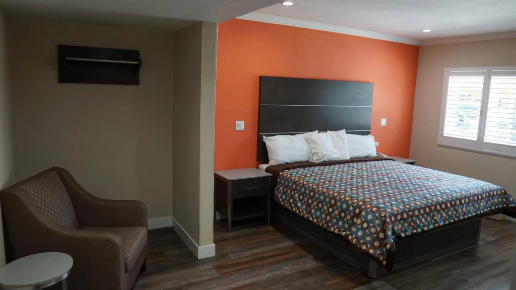 Sea Breeze Inn - LAX Airport, Los Angeles — photo 6