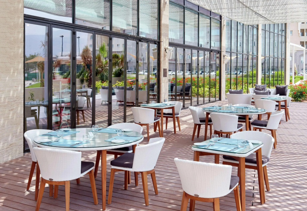 Hilton Garden Inn Muscat Al Khuwair Hotel, photo 5