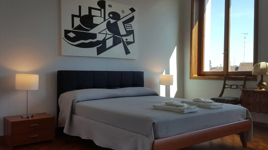 BnButler - Galleria Unione — photo 6