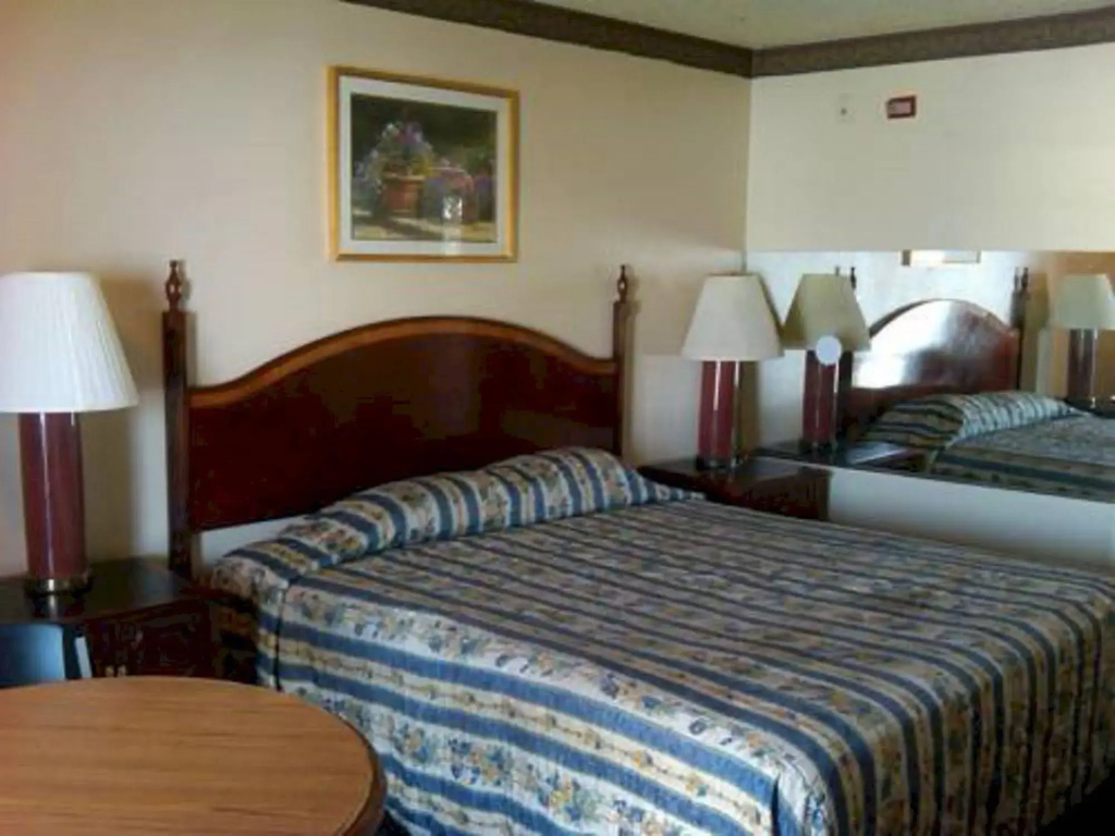 Crescent Inn — photo 6