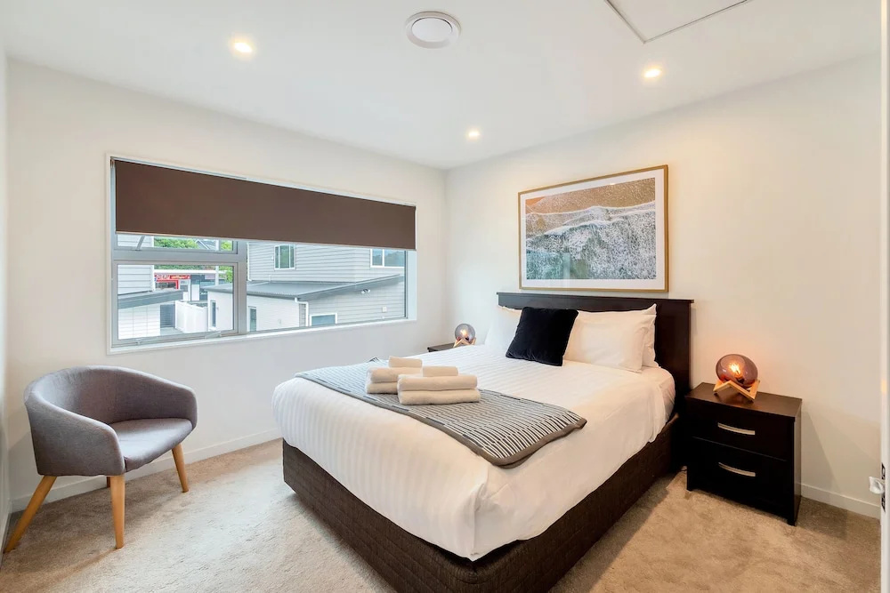 Elegant and Stylish Retreat in Epsom, photo 5