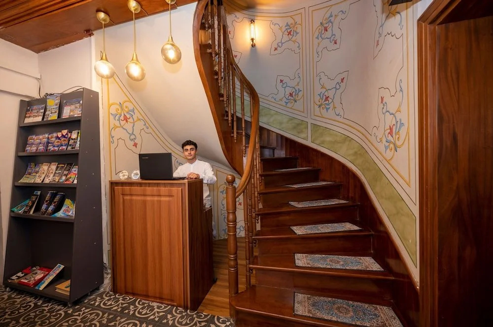 Valeria Antique 1892 Sultanahmet Hotel — photo 2