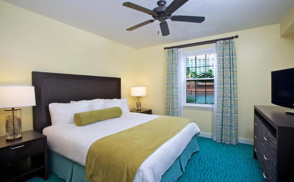 Harborside, photo 5