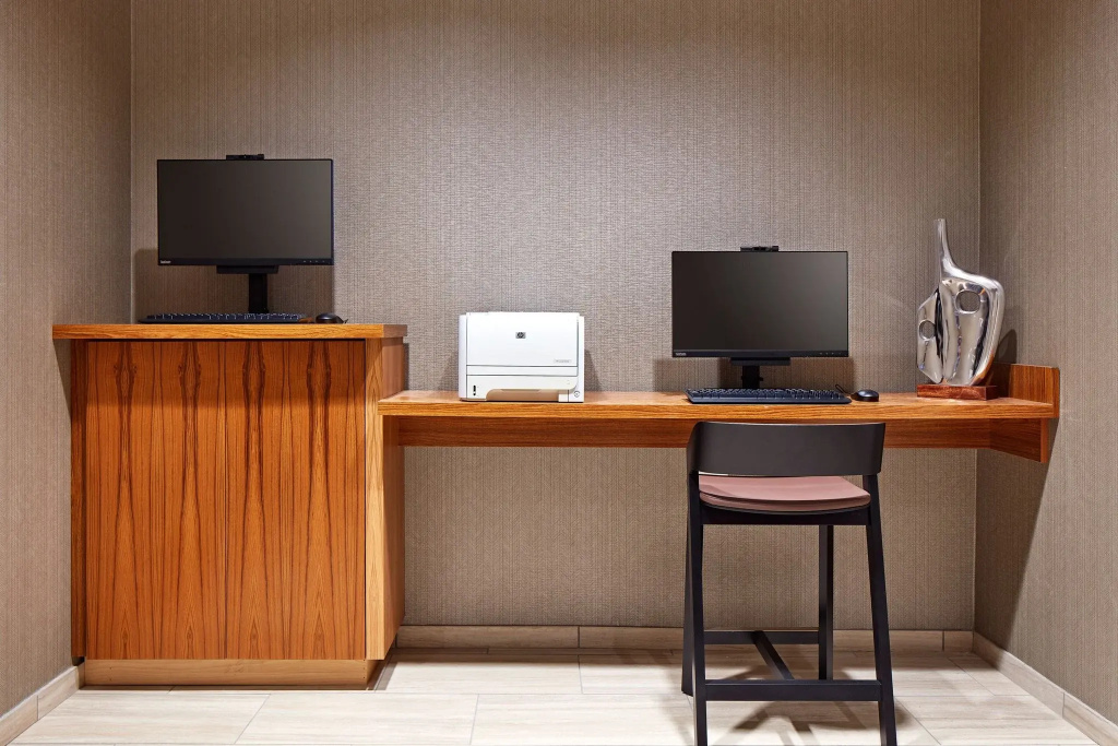 SpringHill Suites by Marriott Los Angeles Downey, photo 3