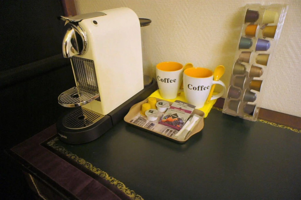 J and R Brussels City Apartment, photo 3