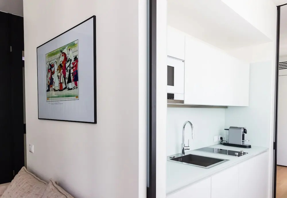 Bmore Apartments — photo 4