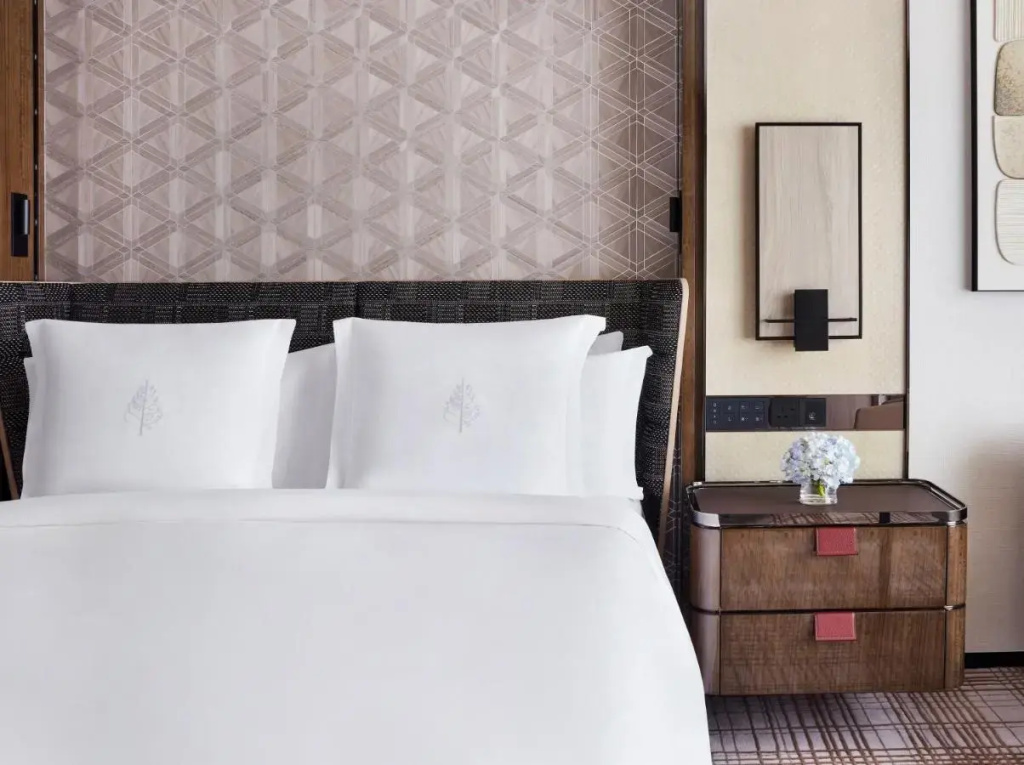 Four Seasons Hotel Hong Kong, photo 3
