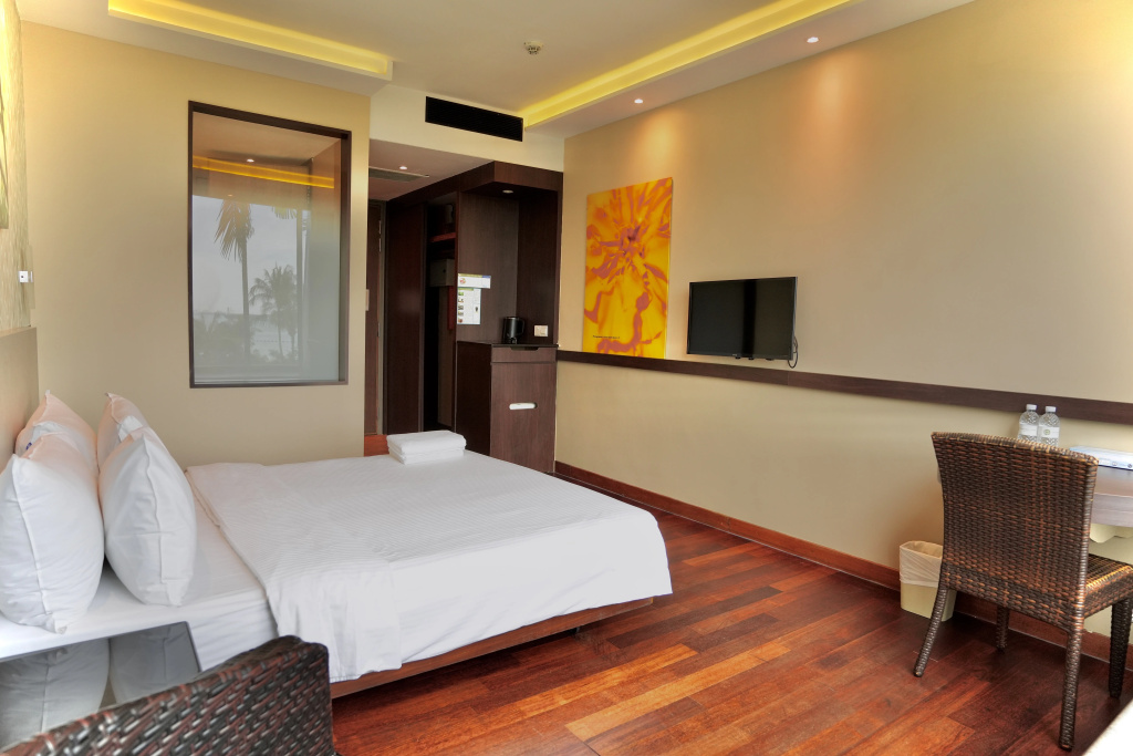 Siloso Beach Resort, Sentosa — photo 3